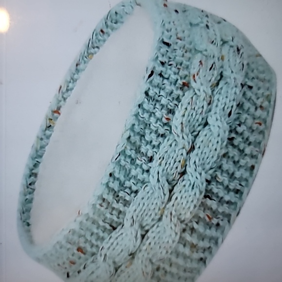 Ear Warmer Headband With Faux Fur Lining - Picture 1 of 4